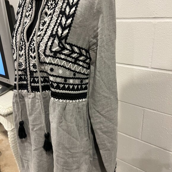 Zara X-Small Long Top – Effortless Everyday Layer - Picture 3 of 6